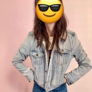 Levi’s Sherpa lined Trucker jacket